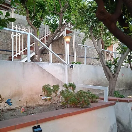 Le Zagare باولا