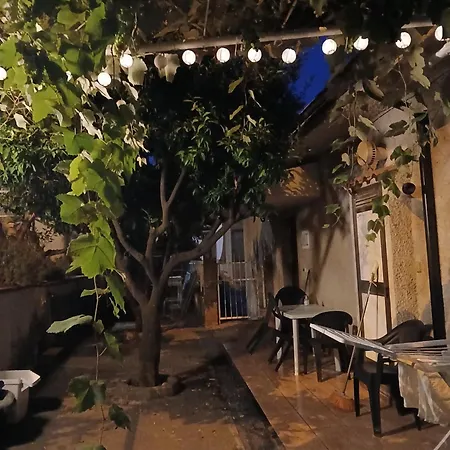 Le Zagare Bed & Breakfast *