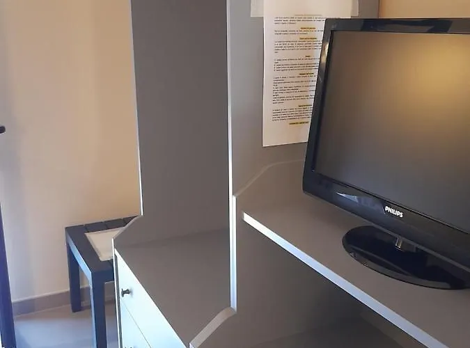 Alojamento de Acomodação e Pequeno-almoço Le Zagare 3*